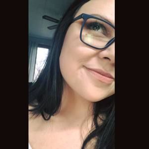 Meet your Posher, Abigail